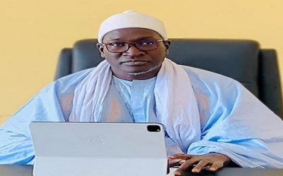 La ville sainte de Touba a intronisé son premier Docteur Honoris Causa : Serigne Ahmed Badawi Mbacké, distingué par l’Université internationale Éphrata d’Abidjan.
